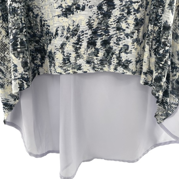 Vanity Print Cut Out Sheer Back Top Size Small - Picture 11 of 14